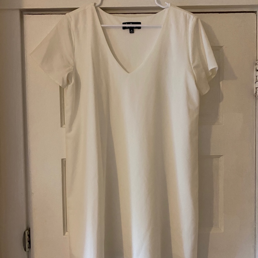White lulus dress worn once perfect condition